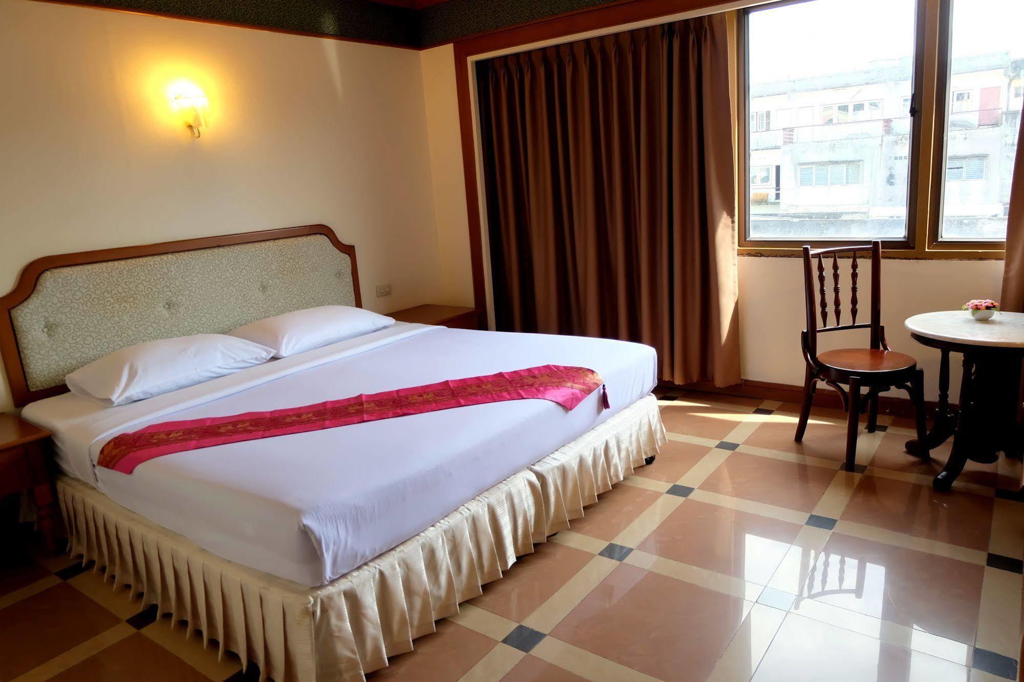 Vieng Thong Hotel Krabi town Exteriér fotografie