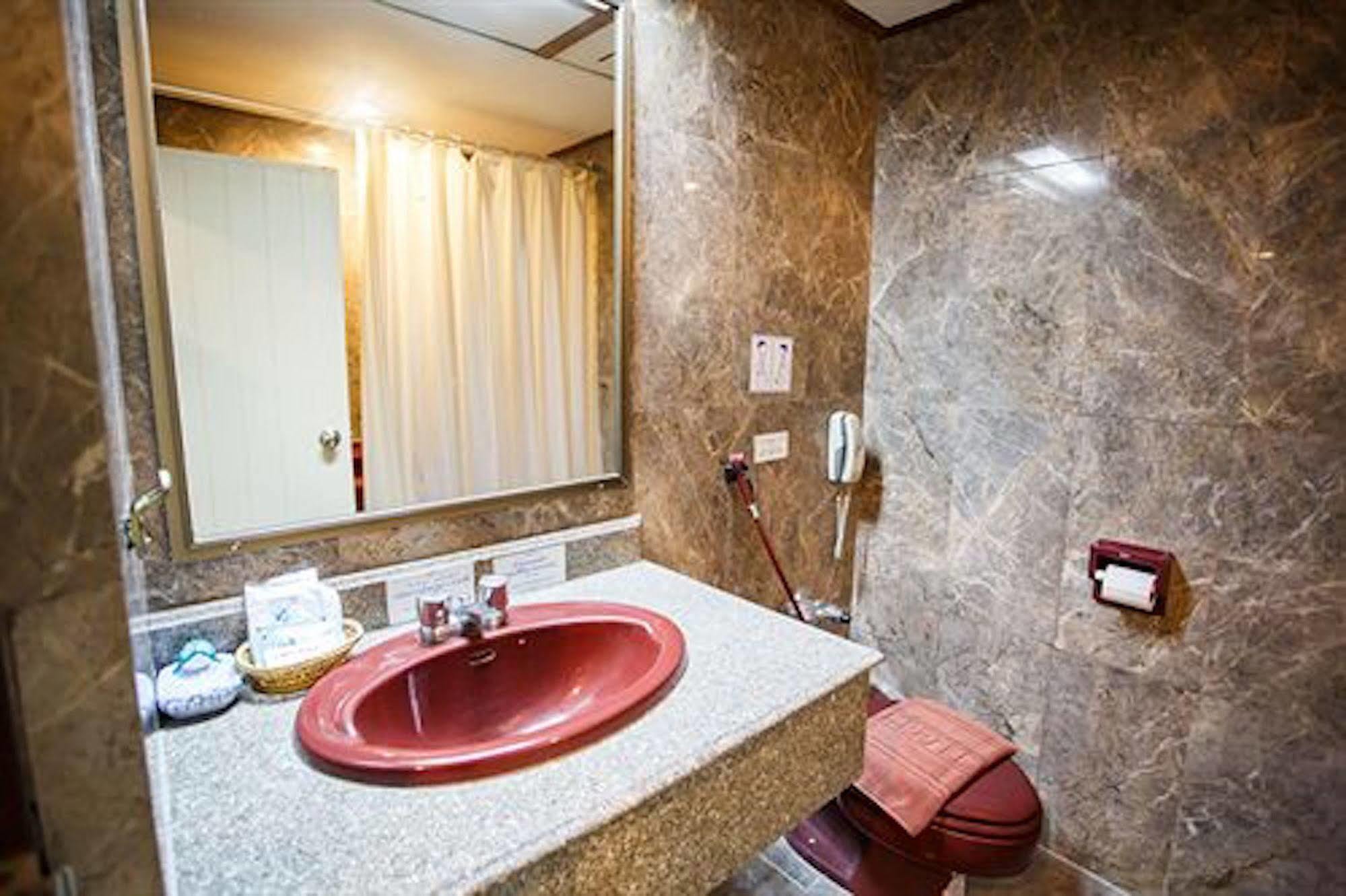 Vieng Thong Hotel Krabi town Exteriér fotografie